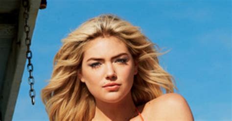 kate upton boobs|Kate Uptons Sexiest Pics: Bikinis, Topless Covers & More!